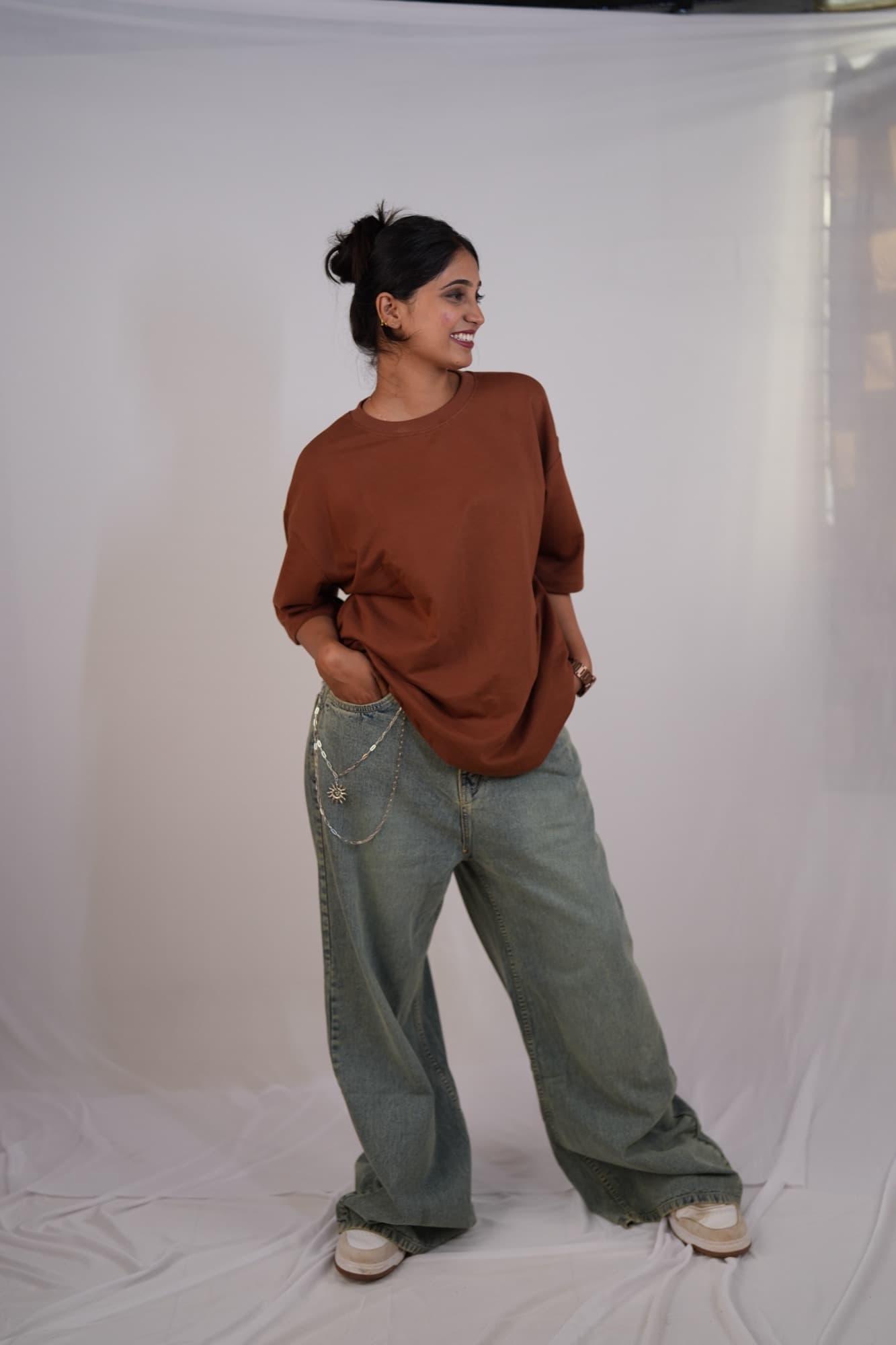 Rust oversized tee, front